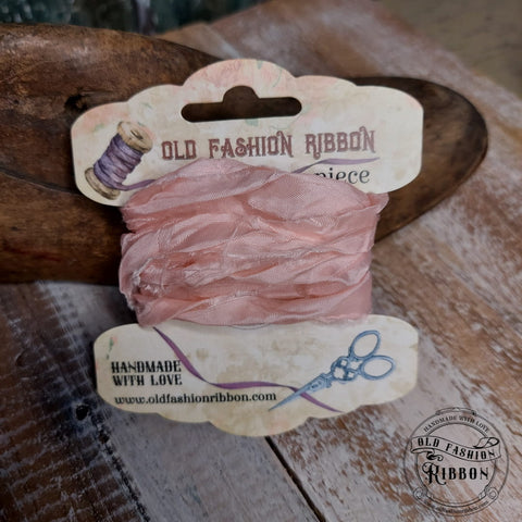 Old Fashion Ribbon // "light powder pink" // Satinband // 1,20 bis 1,40 m lang - 2 cm breit