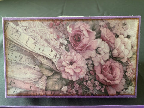 Vintage Geschenkbox mit runden Holzwäscheklammern (1) // handgemacht von Beate