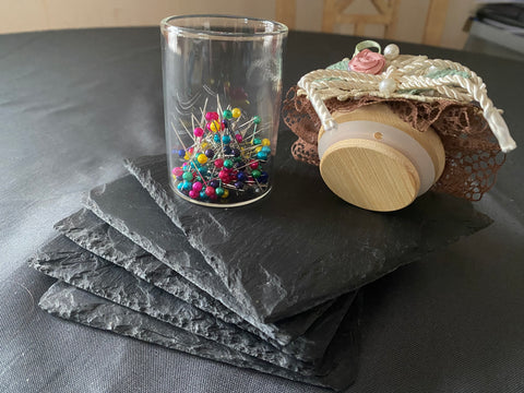 Vintage Geschenkbox mit Nadelkissenglas (1) / handgemacht von Beate