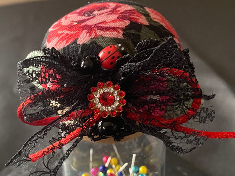 Vintage Geschenkbox mit Nadelkissenglas (8) / handgemacht von Beate