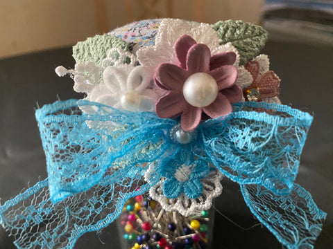 Vintage Geschenkbox mit Nadelkissenglas (12) / handgemacht von Beate
