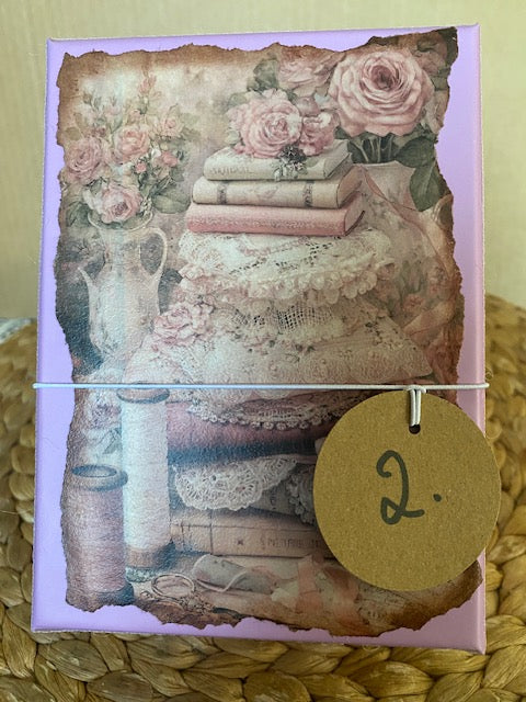 Vintage Geschenkbox mit Nadelkissenglas (2) / handgemacht von Beate