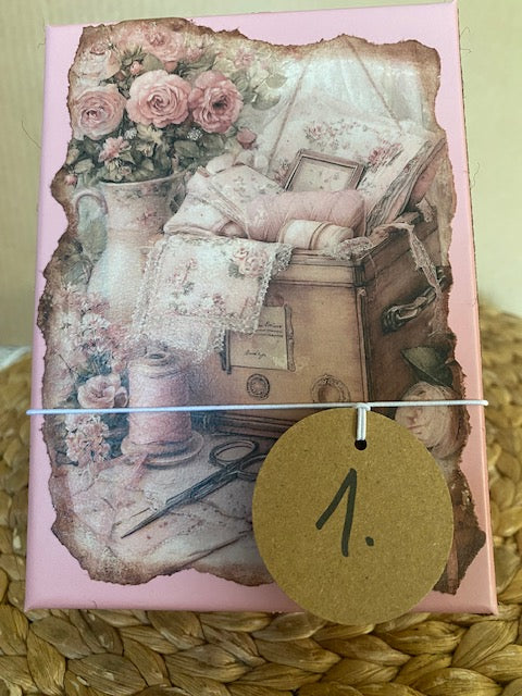 Vintage Geschenkbox mit Nadelkissenglas (1) / handgemacht von Beate