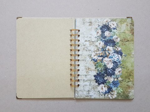 Notebook with ring binding "Lovely, when you read" // handmade by Melly 