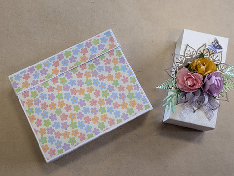 handmade card boxes "little flowers" // by Beate