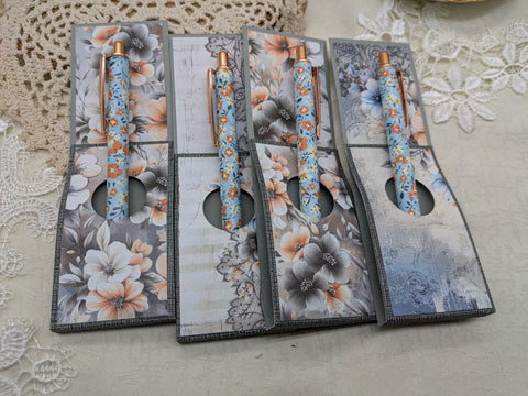 Kugelschreiber mit Motiv "hellblau / orange Floral" // Papier & Feder