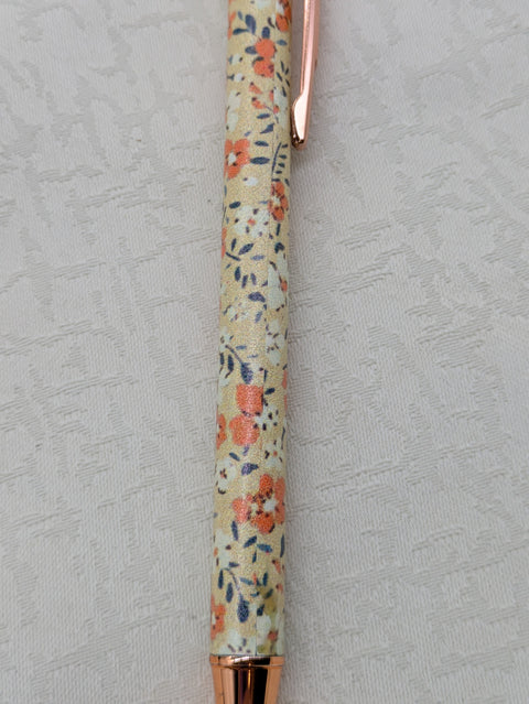 Kugelschreiber mit Motiv "gelb / orange floral" // Papier & Feder