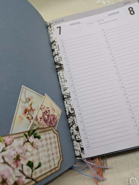 Kalenderbuch 2026 "Die vier Jahreszeiten" (blau) // groß // handgemacht von Sina