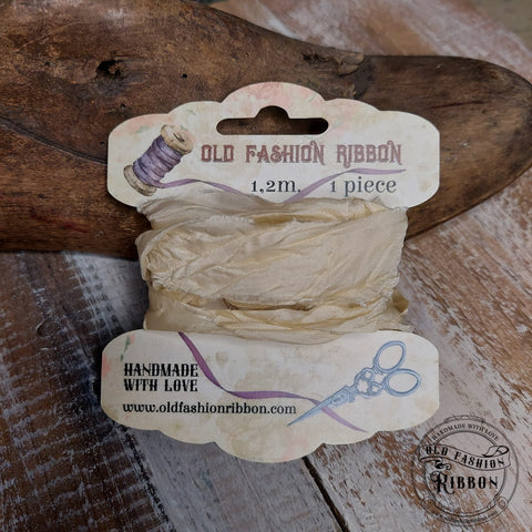 Old Fashion Ribbon // "cream" // Satinband // 1,20 bis 1,40 m lang - 2 cm breit