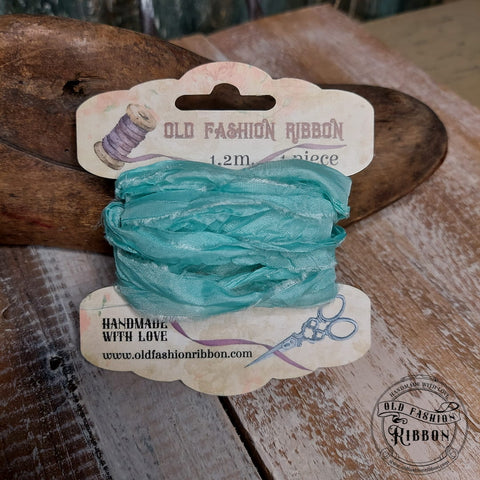 Old Fashion Ribbon // "fresh mint" // Satinband // 1,20 bis 1,40 m lang - 2 cm breit