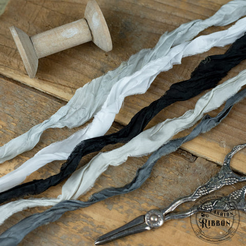 Old Fashion Ribbon // Set of 5 satin ribbon // 1.20 to 1.40 m long - 2 cm wide // OLDM09 