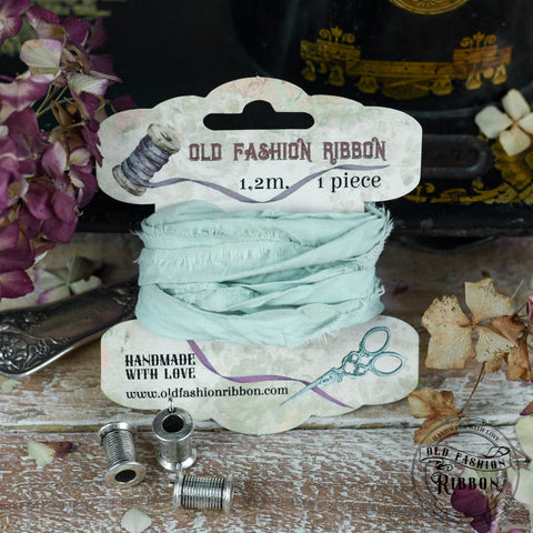 Old Fashion Ribbon // "dirty mint" // Leinenband // 1,20 bis 1,40 m lang - 2 cm breit