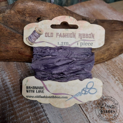 Old Fashion Ribbon // "violet" // Satinband // 1,20 bis 1,40 m lang - 2 cm breit